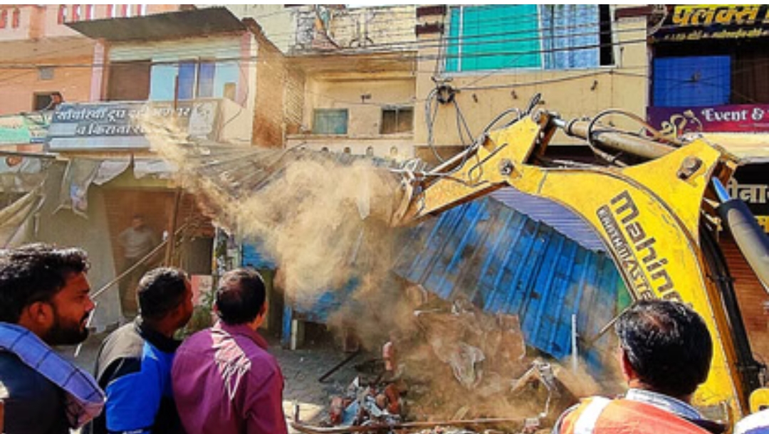 विकास के नाम पर ‘इंदौर की मौत’